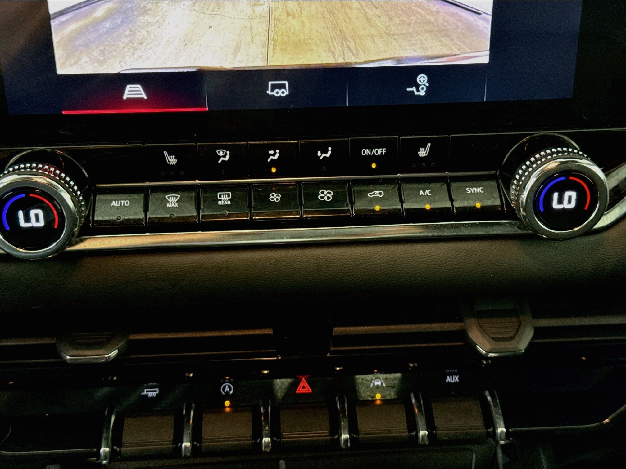 Used 2023 GMC Canyon Elevation w/ Elevation Premium Package RWD image 18