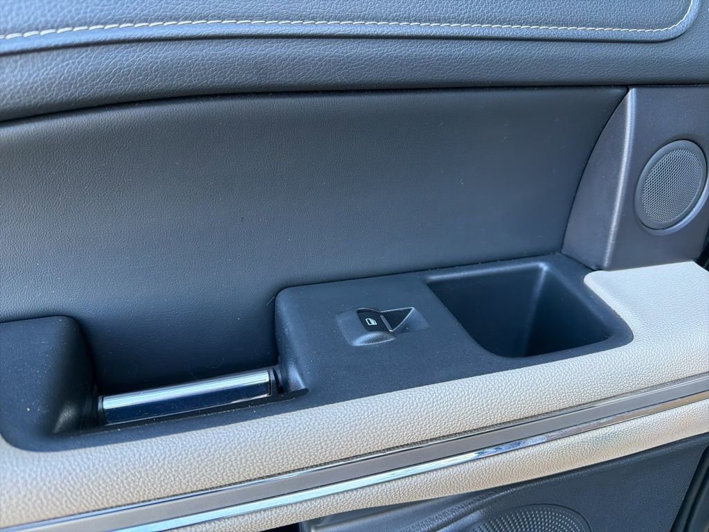 Used 2024 Ford Expedition Limited image 24