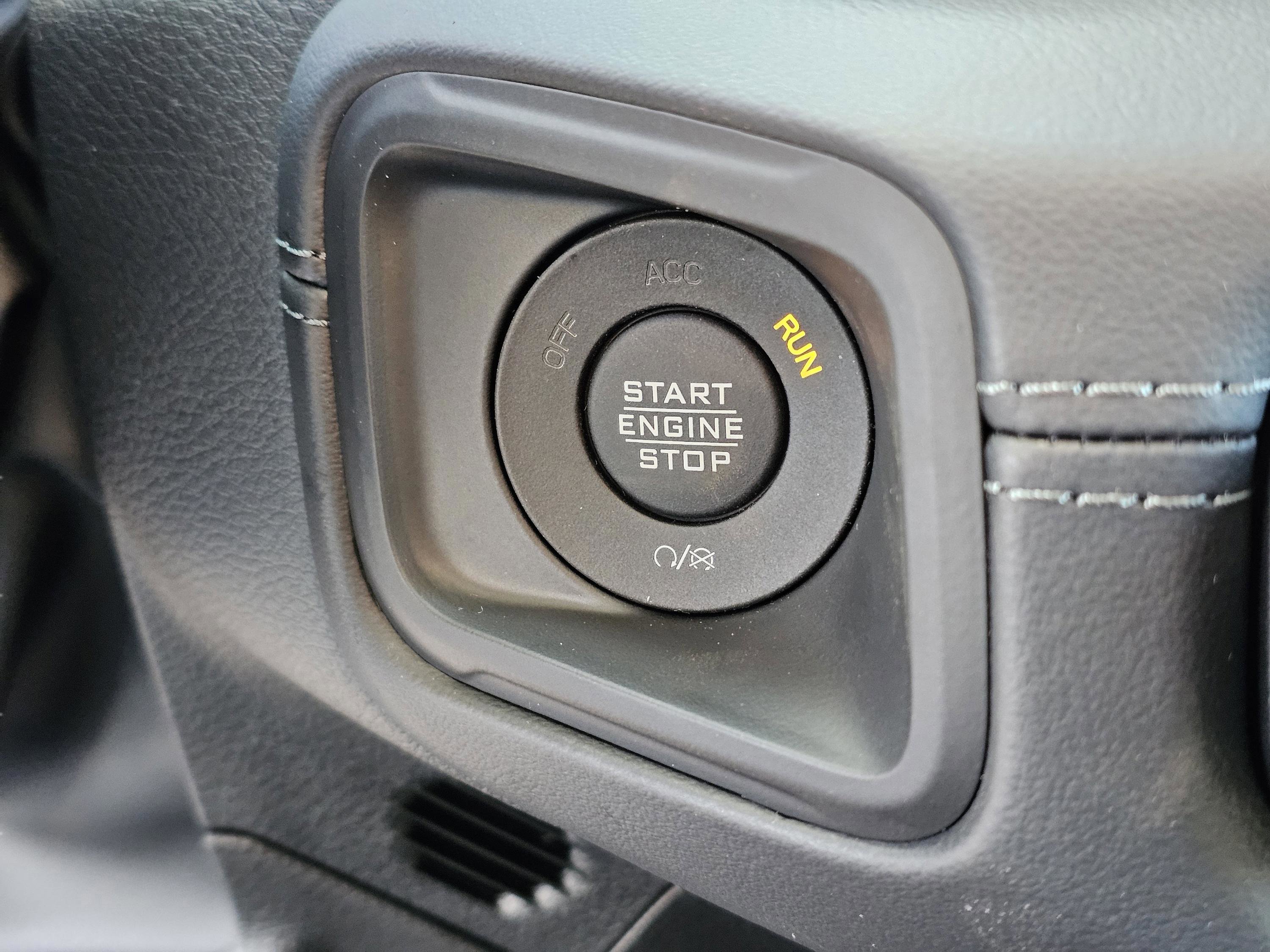 New 2026 Jeep Wrangler Unlimited Sahara AWD/4WD image 24
