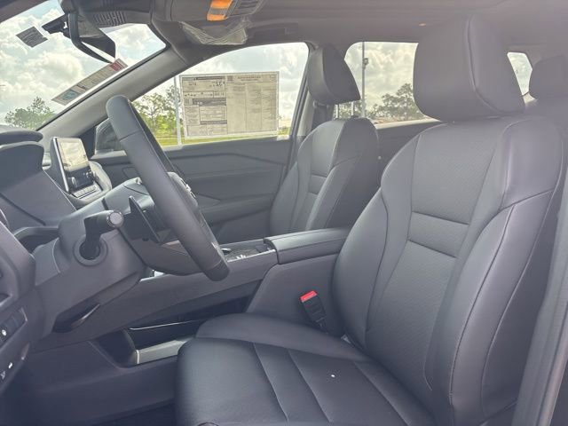 New 2026 Nissan Rogue SV image 18