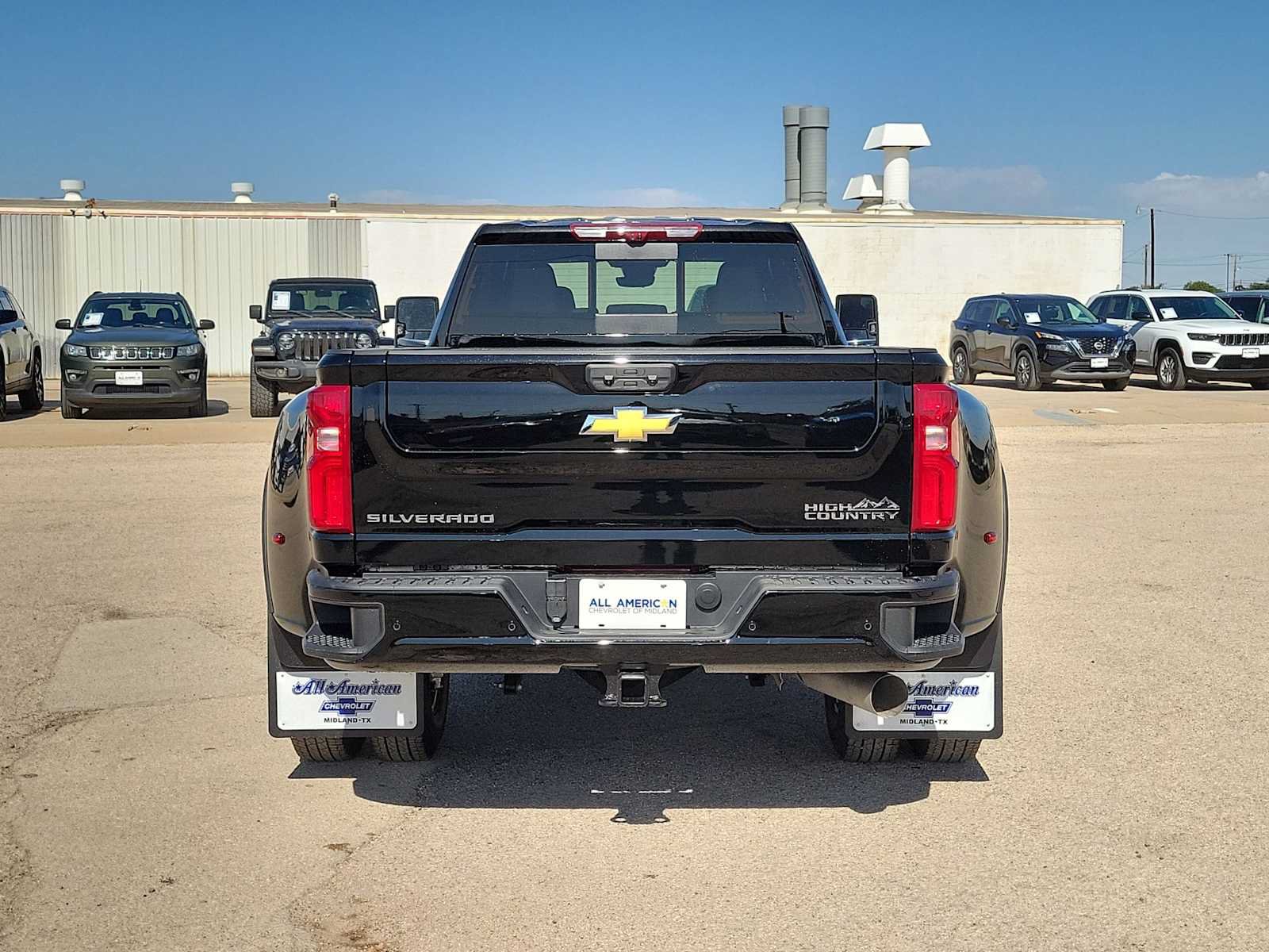 New 2026 Chevrolet Silverado 3500 High Country w/ High Country Premium Package AWD/4WD image 7