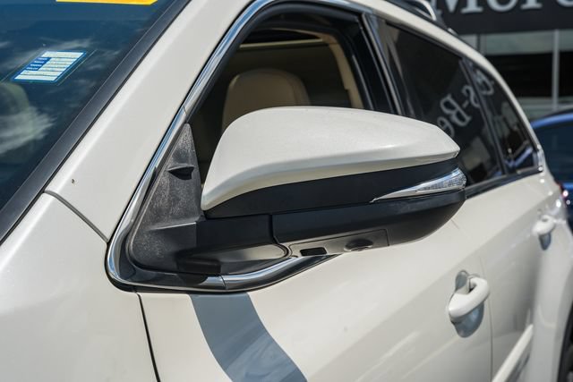 Used 2019 Toyota Highlander Limited Platinum AWD/4WD image 15