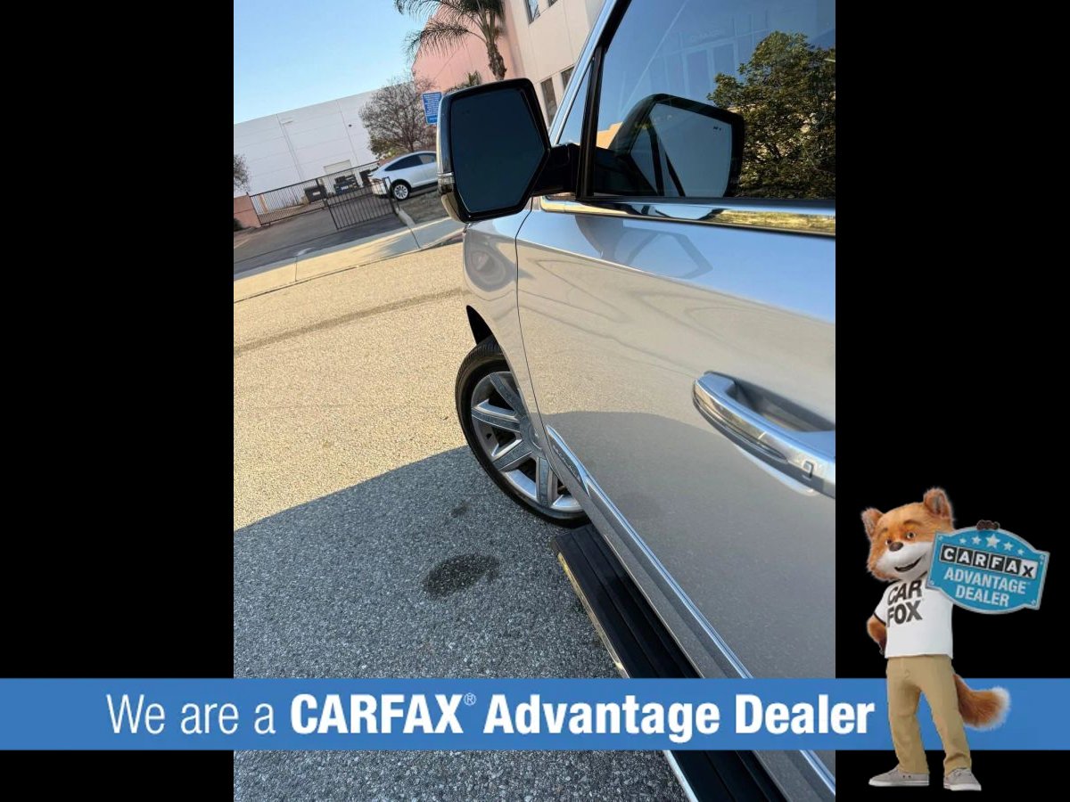 Used 2016 Cadillac Escalade Premium RWD image 19