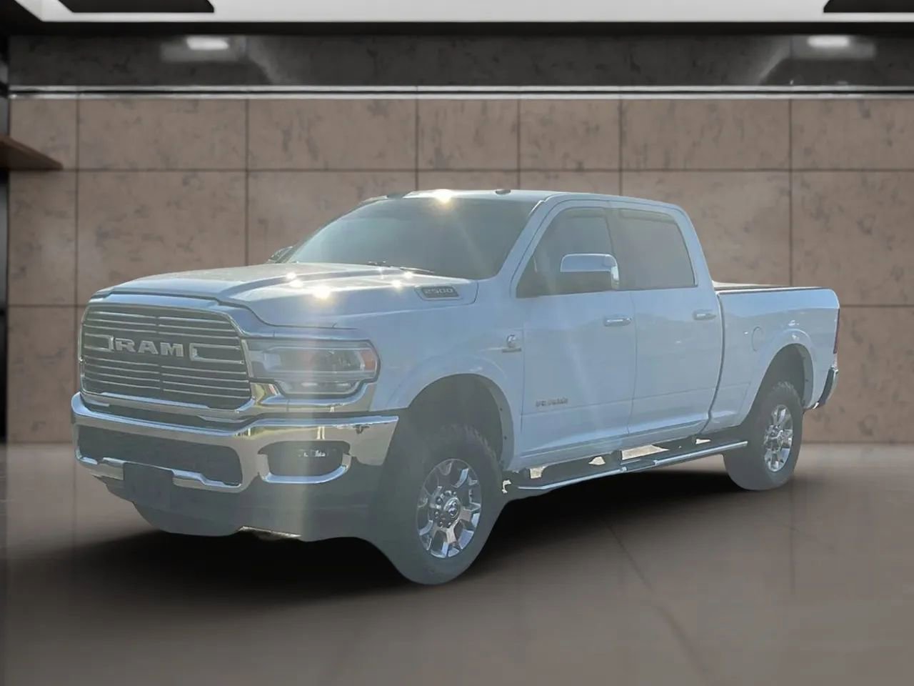 Used 2020 RAM 2500 Laramie image 1