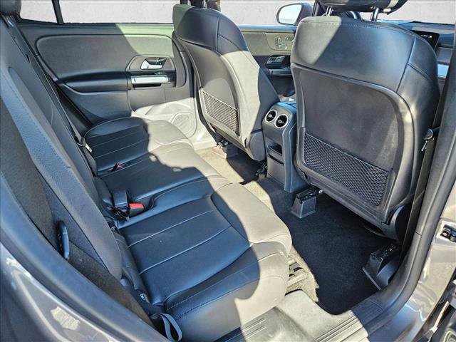 Used 2022 Mercedes-Benz GLB 250 image 19