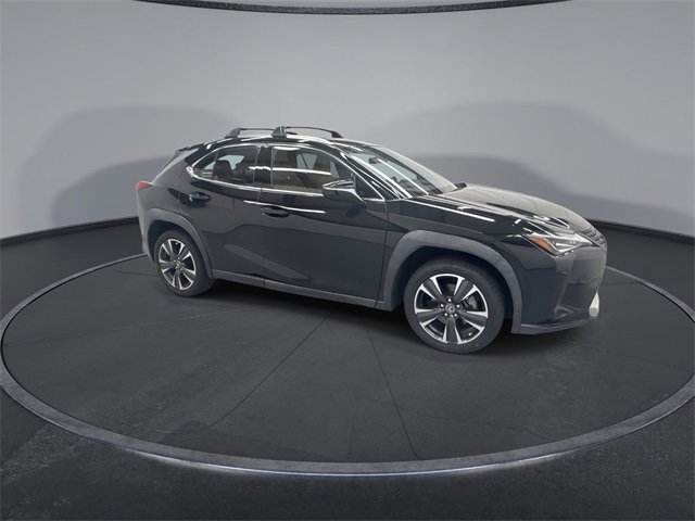 Used 2022 Lexus UX 200 image 2