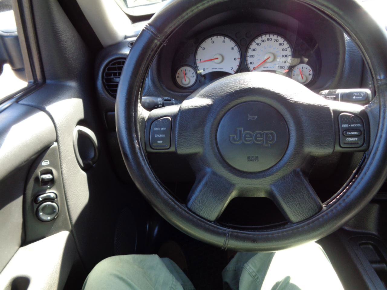Used 2003 Jeep Liberty Sport RWD image 21