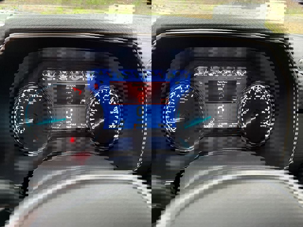 Used 2023 Ford F150 XLT w/ Equipment Group 302A High image 17