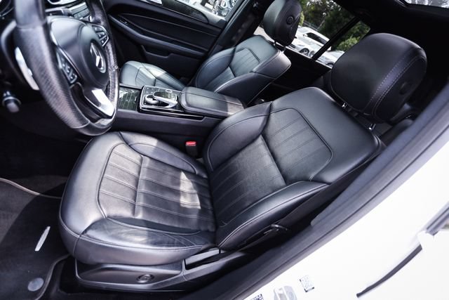 Used 2018 Mercedes-Benz GLS 450 4MATIC image 44