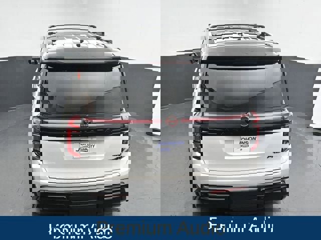 Used 2025 Nissan Armada PRO-4X image 24