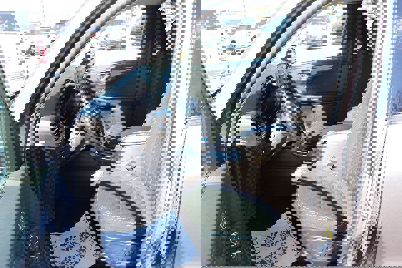 Used 2024 Ford Escape Active w/ Cold Weather Package image 14