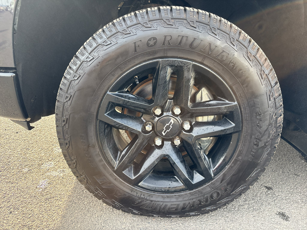 Used 2023 Chevrolet Silverado 1500 LT Trail Boss AWD/4WD image 9