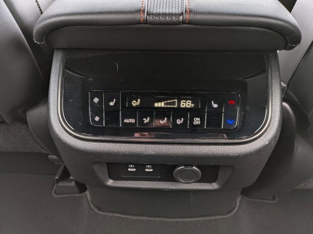 Certified 2025 Nissan Armada PRO-4X w/ Pro-4X Premium Package AWD/4WD image 30