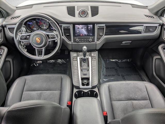 Used 2017 Porsche Macan AWD/4WD image 19