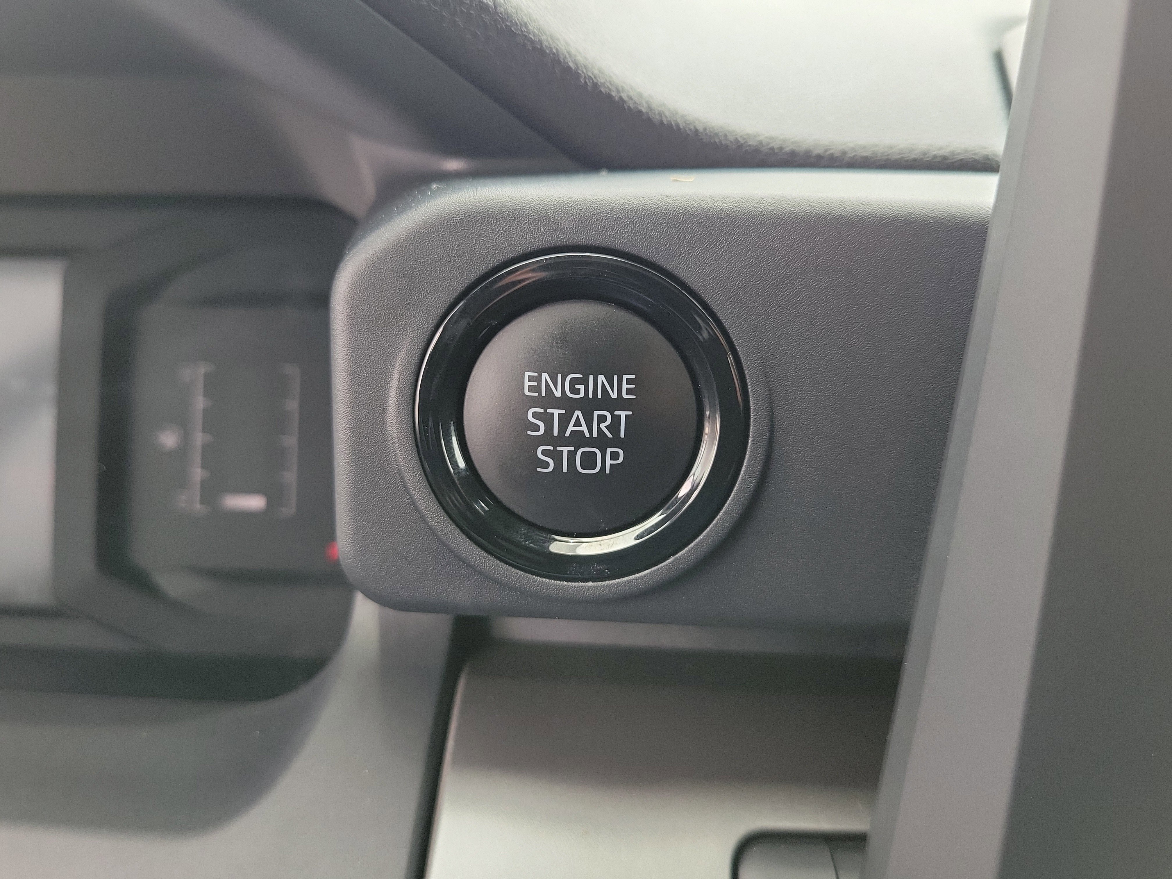 Used 2024 Toyota Tacoma SR5 RWD image 22