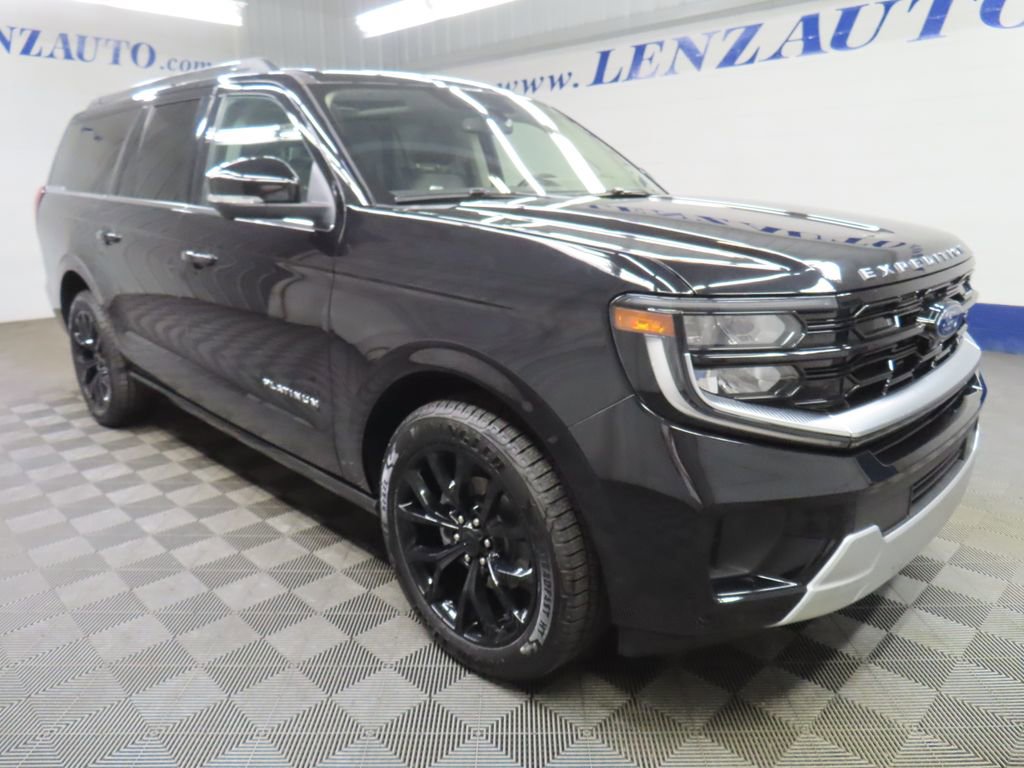 Used 2025 Ford Expedition Max Platinum AWD/4WD image 3