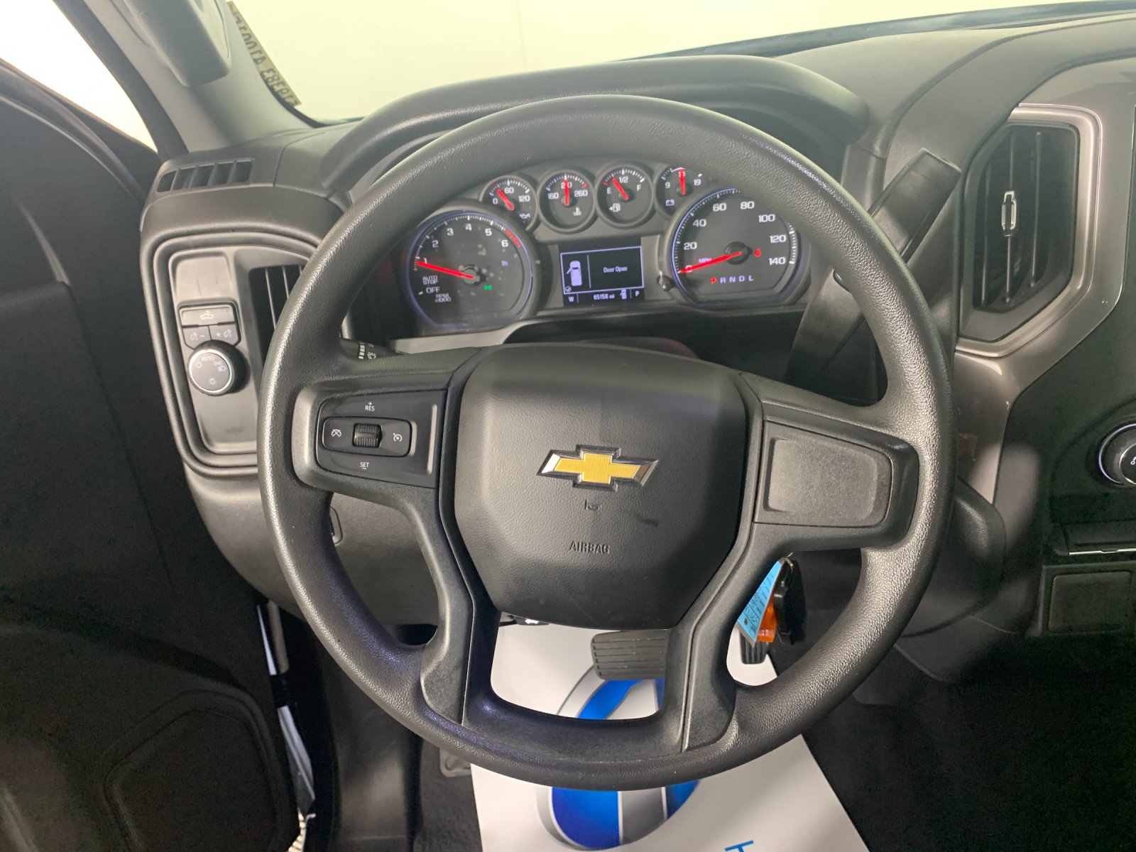 Used 2022 Chevrolet Silverado 1500 Custom w/ LPO, Dark Essentials Package RWD image 18