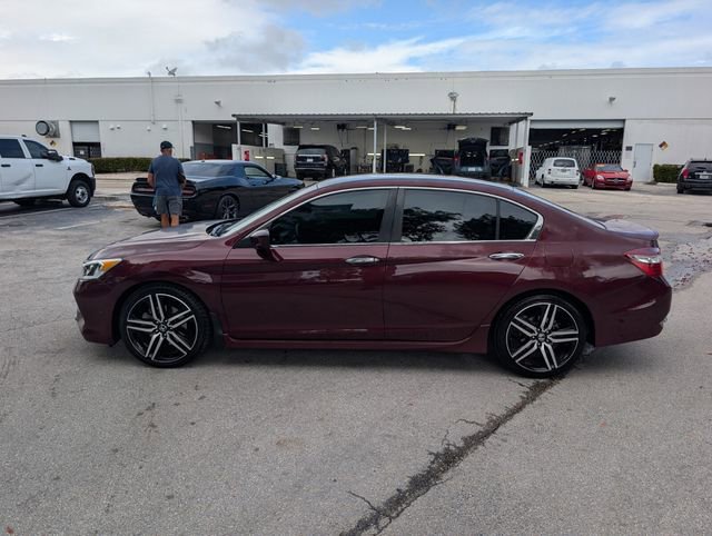 Used 2016 Honda Accord Sport image 4