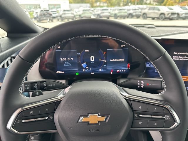 New 2026 Chevrolet Equinox EV LT w/ Convenience Package II AWD/4WD image 17