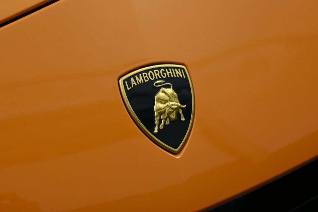Used 2023 Lamborghini Urus S AWD/4WD image 13