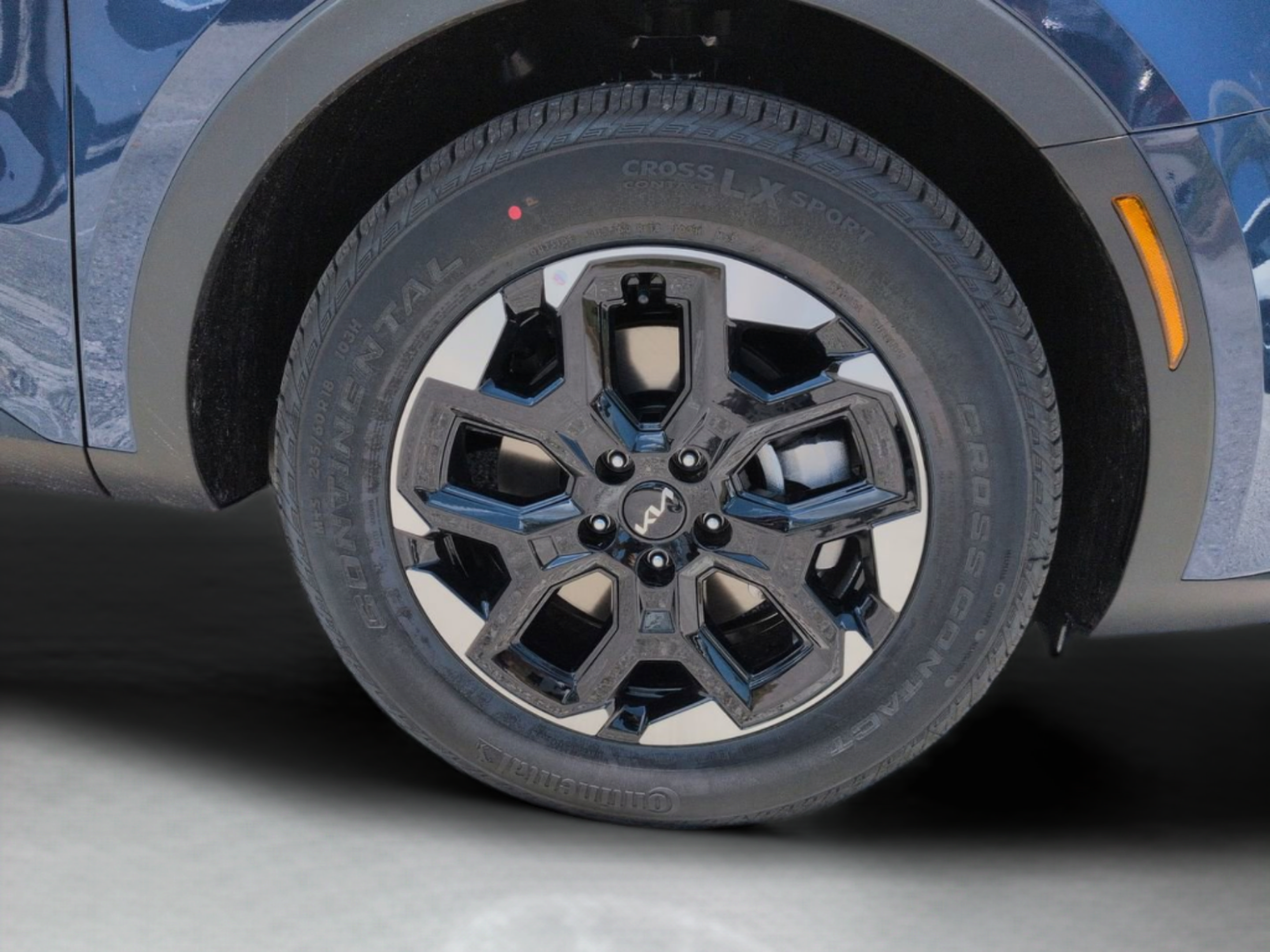 New 2026 Kia Sorento S w/ S Panoramic Sunroof Package FWD image 12