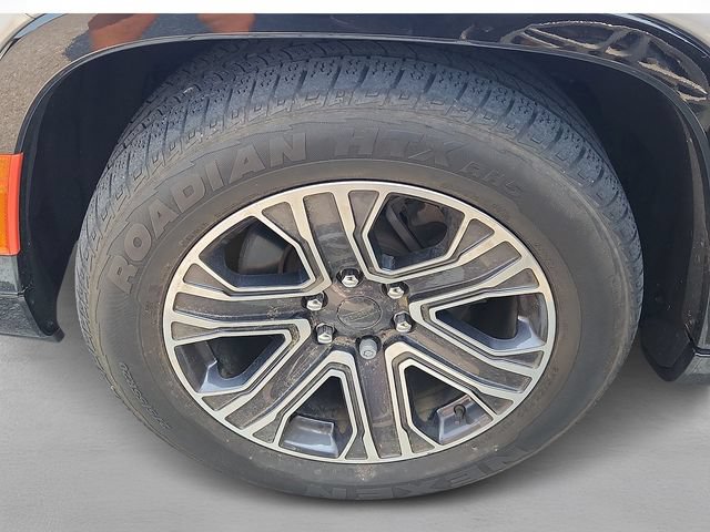 Used 2022 Jeep Wagoneer Series III AWD/4WD image 3