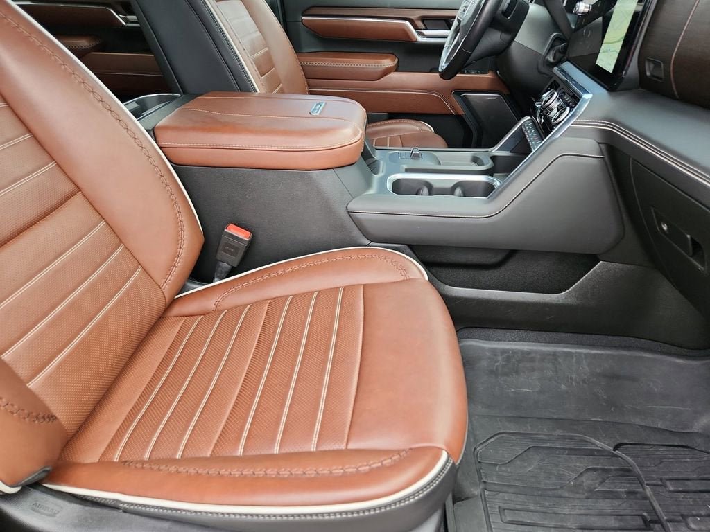 Certified 2024 GMC Sierra 2500 Denali Ultimate AWD/4WD image 15