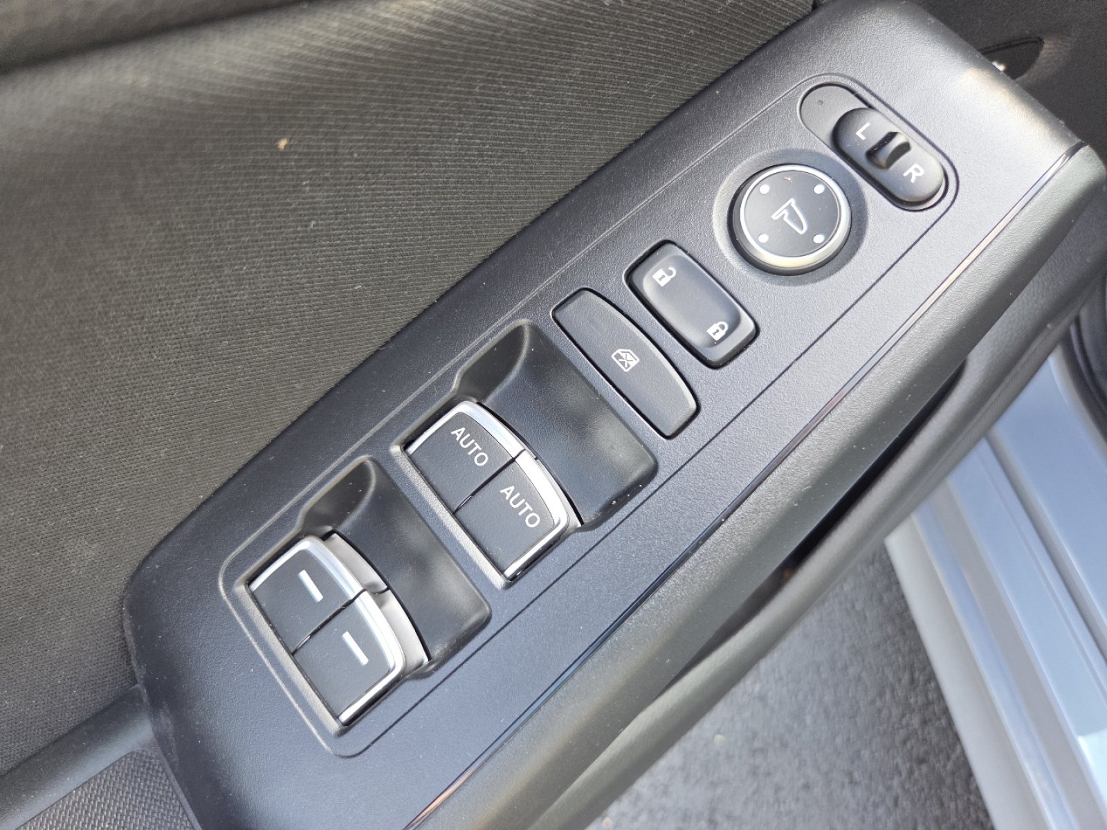 Used 2023 Honda Civic Sport image 29
