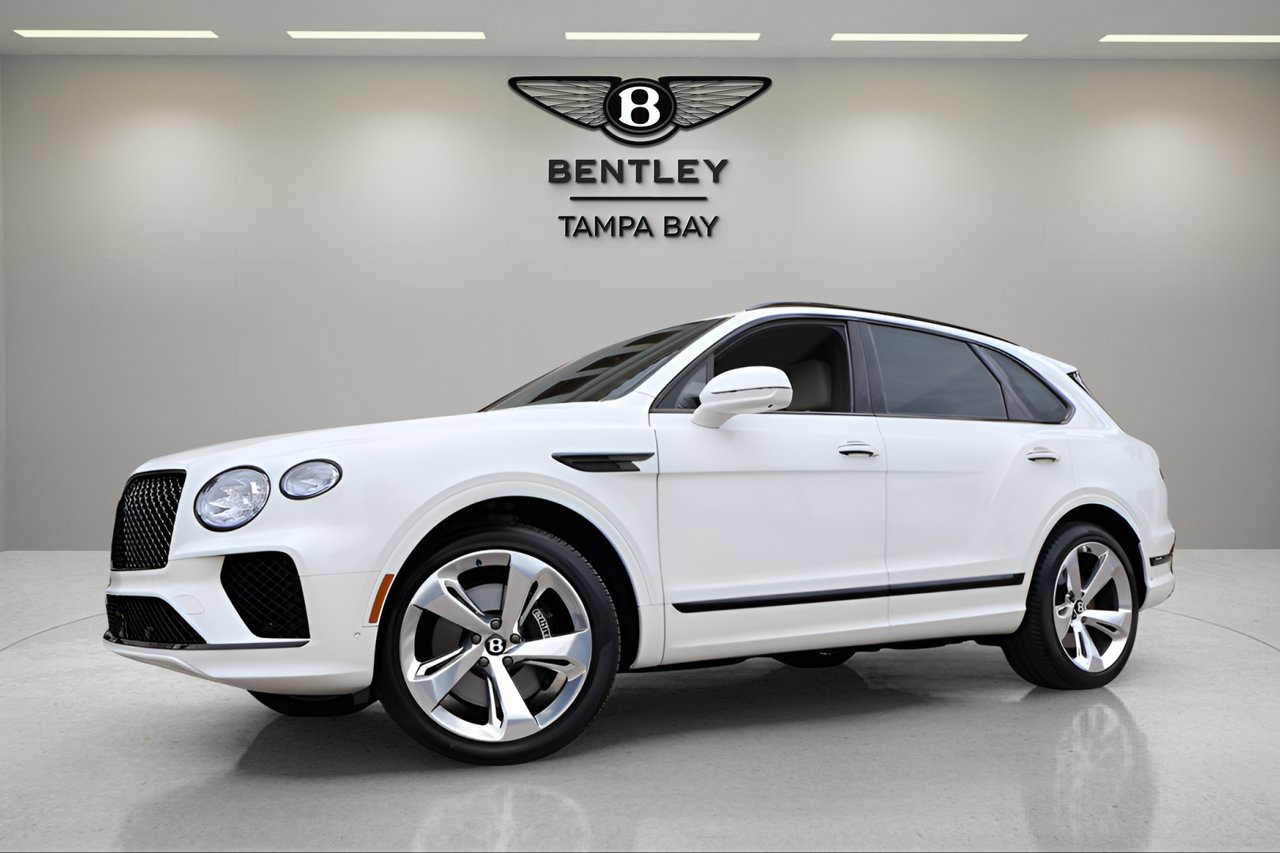 Used 2024 Bentley Bentayga AWD/4WD image 1