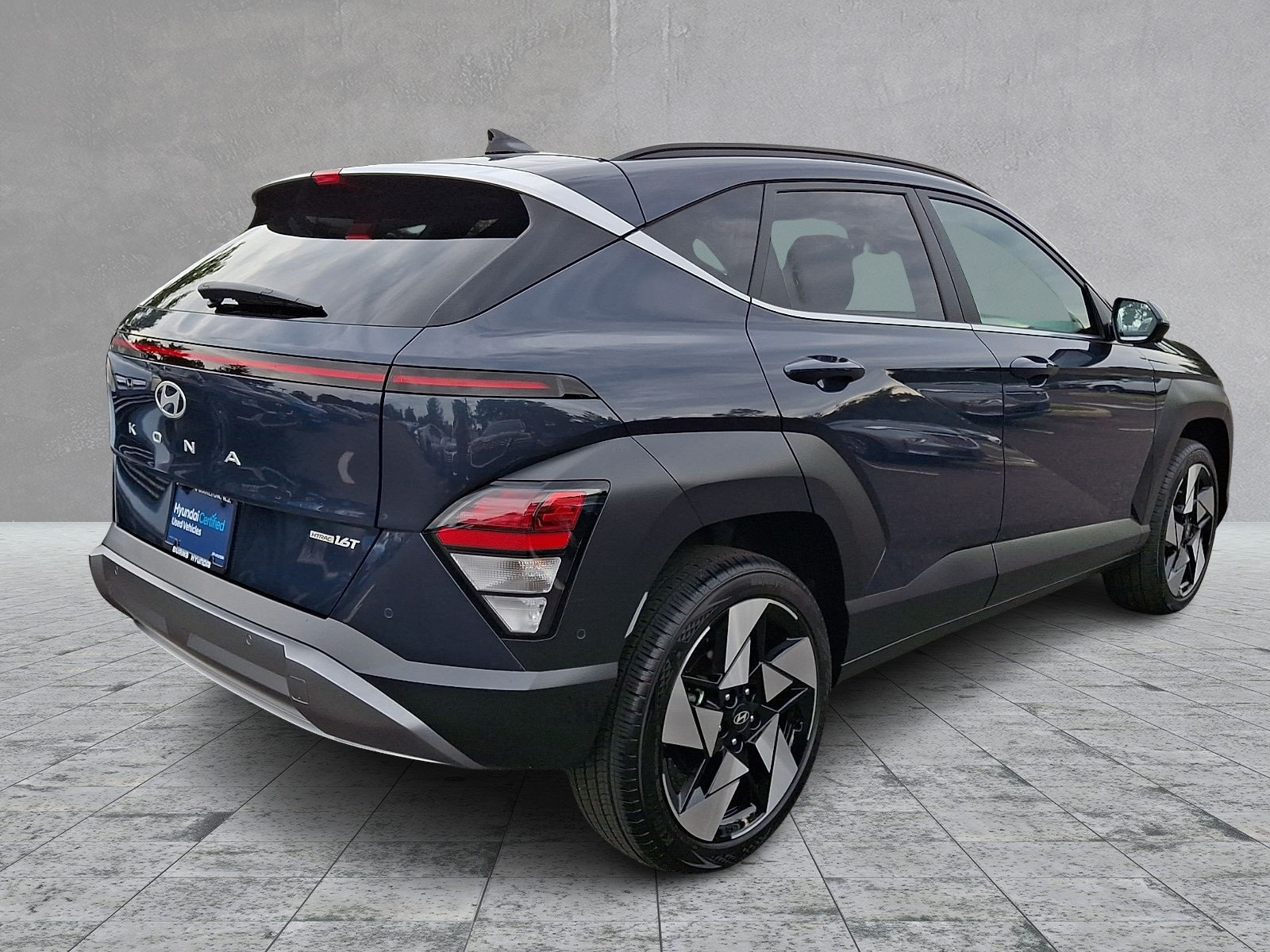 Used 2026 Hyundai Kona Limited AWD/4WD image 4