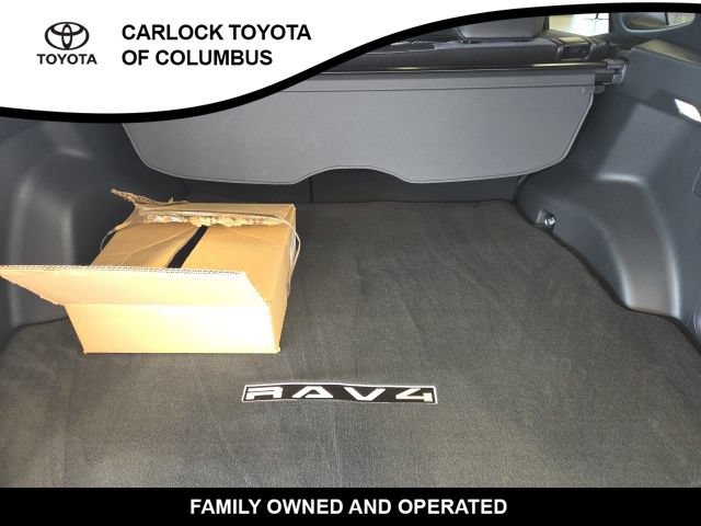 Used 2026 Toyota RAV4 XSE AWD/4WD image 15