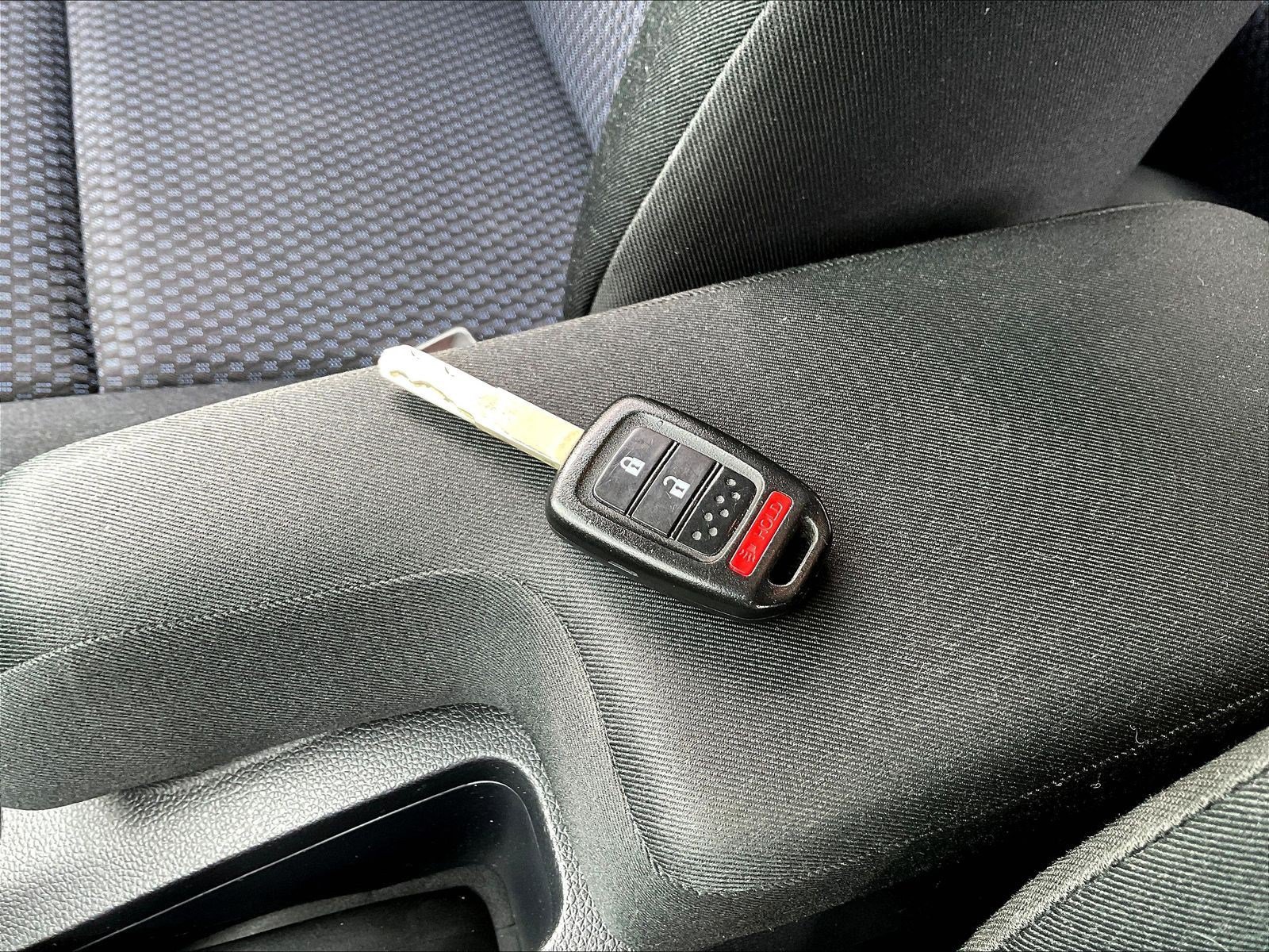 Used 2019 Honda Fit LX image 31