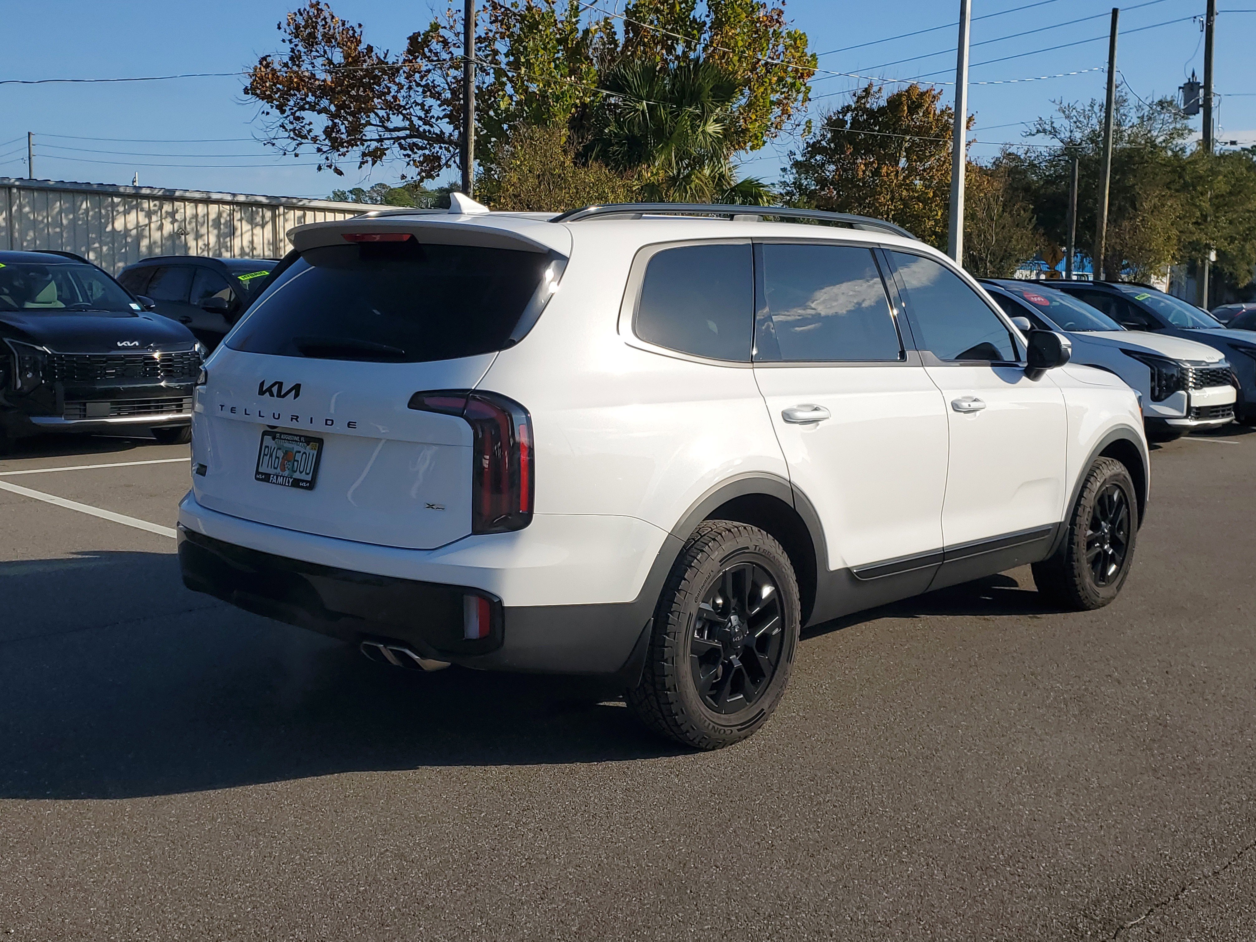 Certified 2025 Kia Telluride AWD image 5