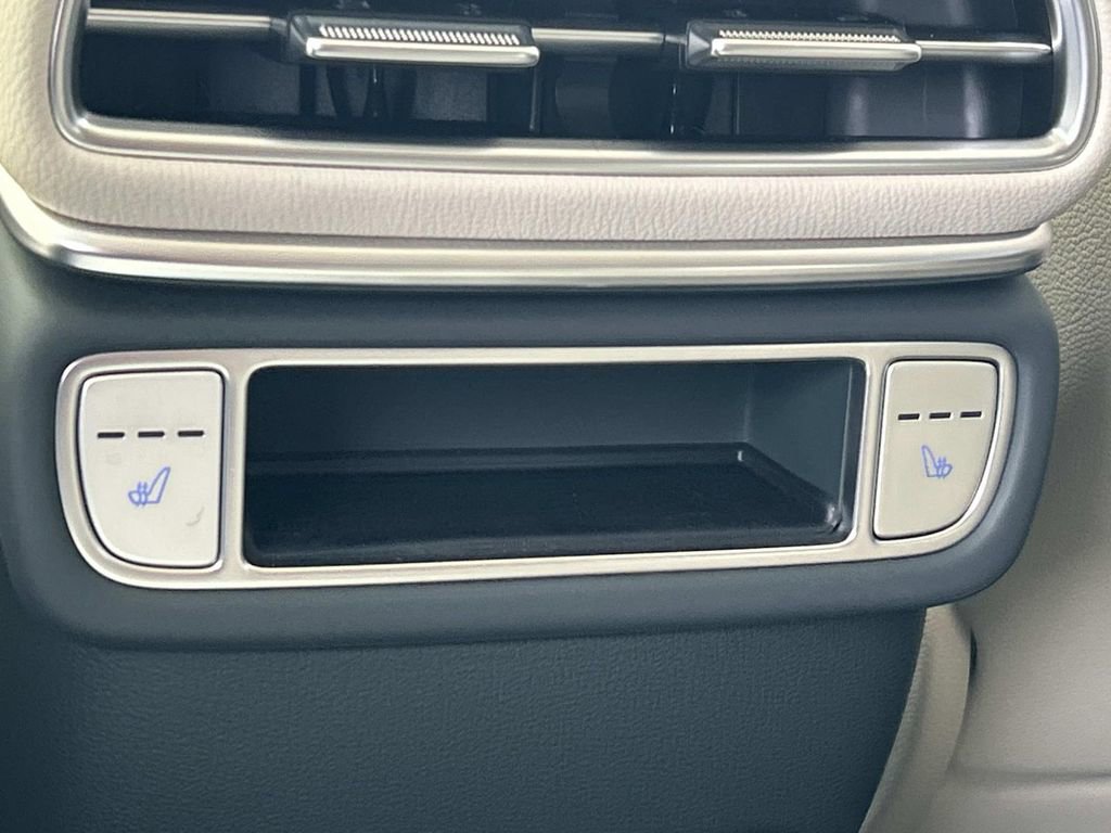 Used 2025 Genesis GV80 3.5T Advanced image 25