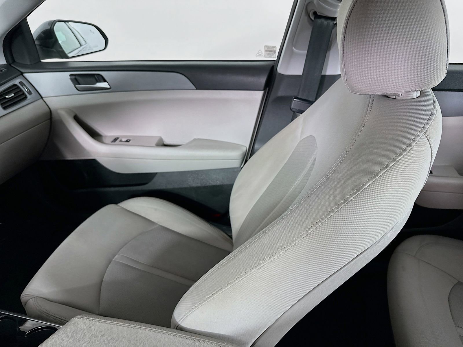 Used 2019 Hyundai Sonata SE w/ Cargo Package FWD image 22