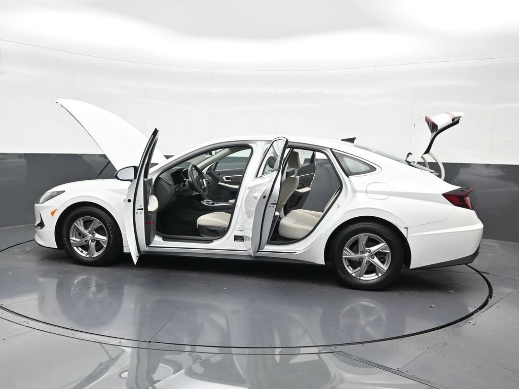 Used 2022 Hyundai Sonata SE w/ Preferred Accessory Package FWD image 34