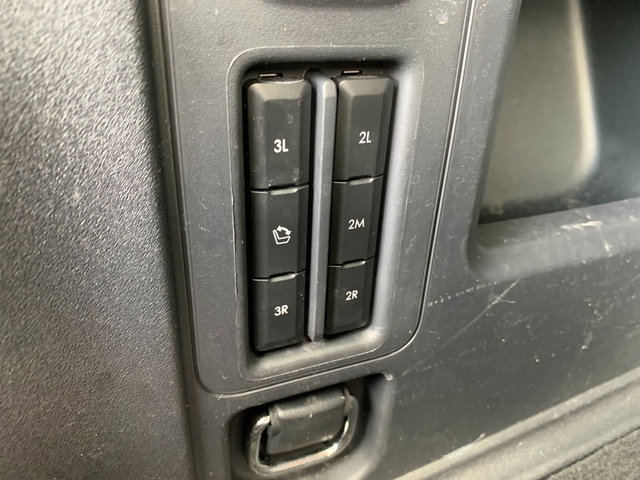 Certified 2025 Lincoln Navigator Reserve image 6