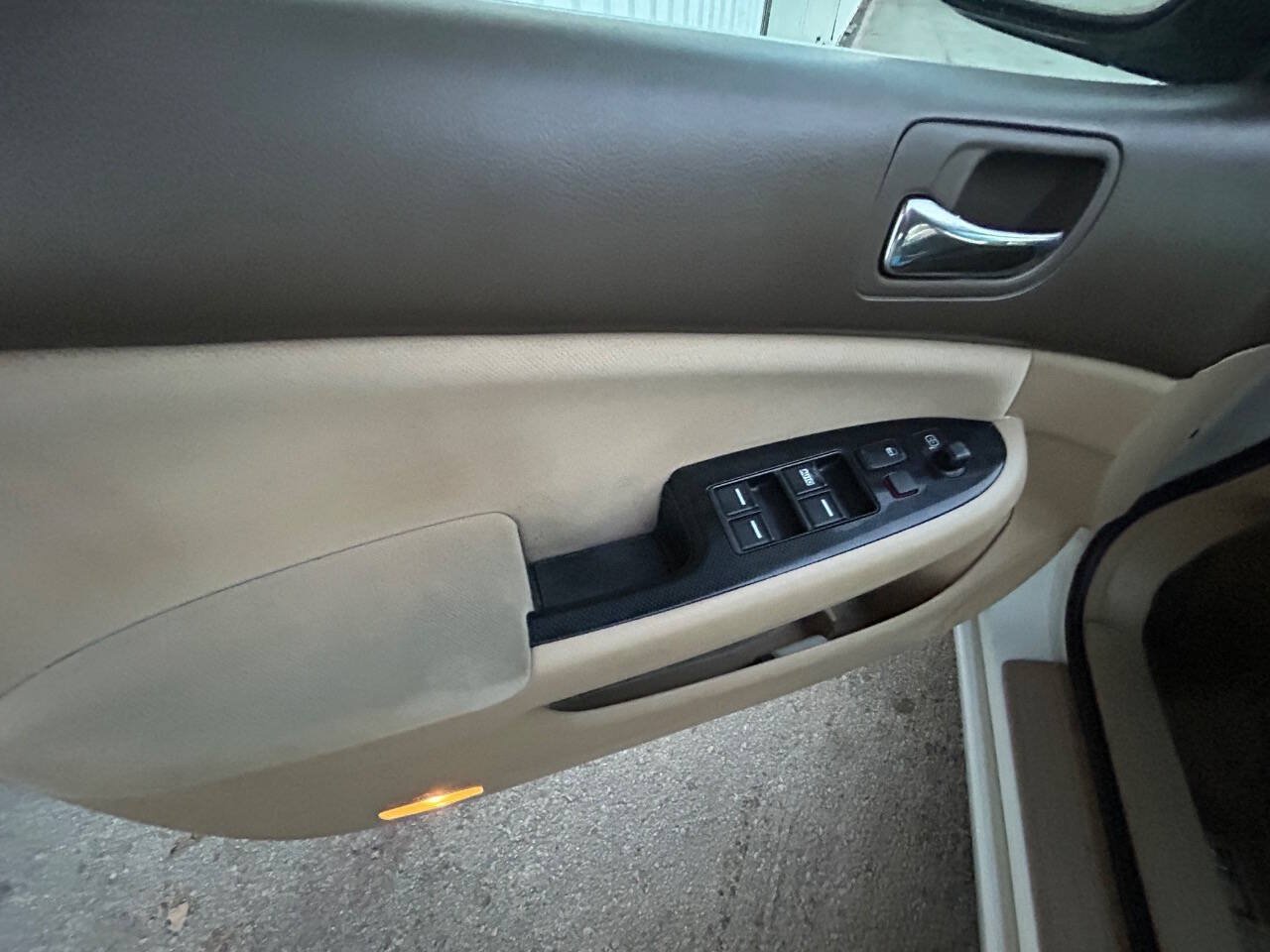 Used 2007 Honda Accord SE image 24