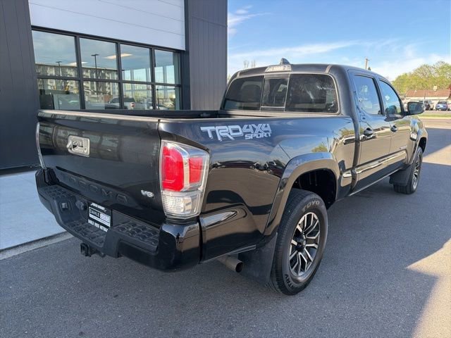 Used 2022 Toyota Tacoma TRD Sport AWD/4WD image 8