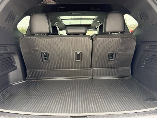 Used 2025 Buick Enclave Avenir w/ Super Cruise Package image 10