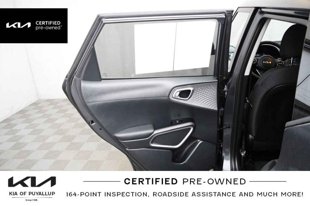 Certified 2025 Kia Soul LX FWD image 12