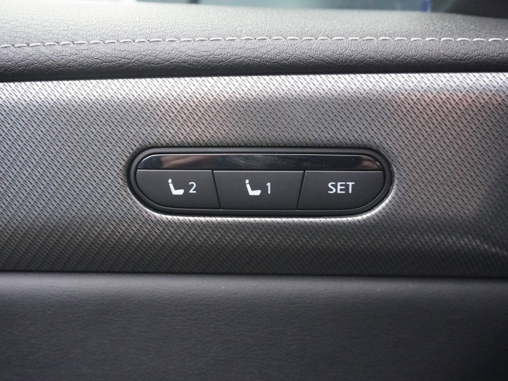 Used 2025 INFINITI QX60 Luxe image 53