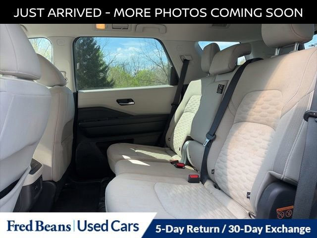 Certified 2022 Nissan Pathfinder SV AWD/4WD image 13