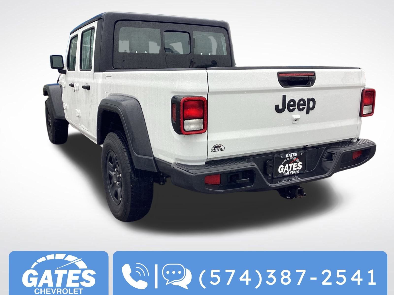 Used 2024 Jeep Gladiator Sport image 7