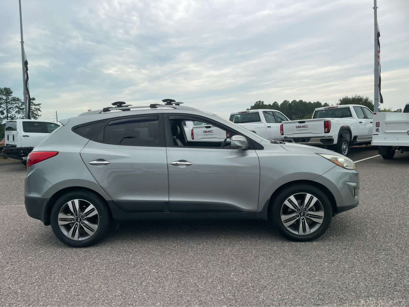 Used 2015 Hyundai Tucson Limited FWD image 4