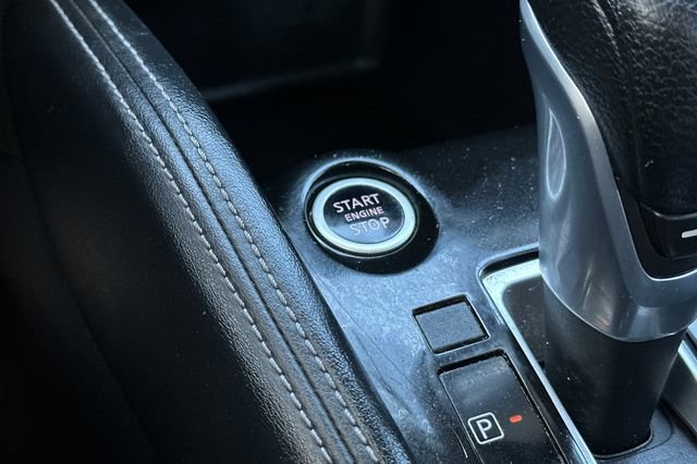 Used 2018 Nissan Kicks SV image 24