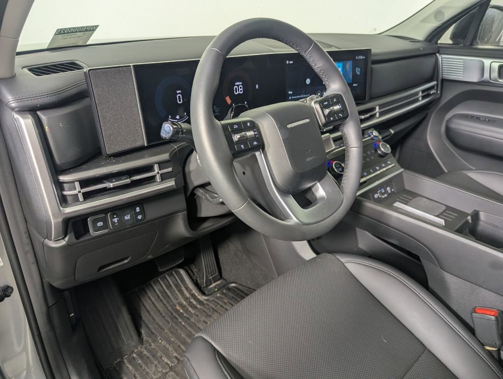 Used 2025 Hyundai Santa Fe XRT AWD/4WD image 11