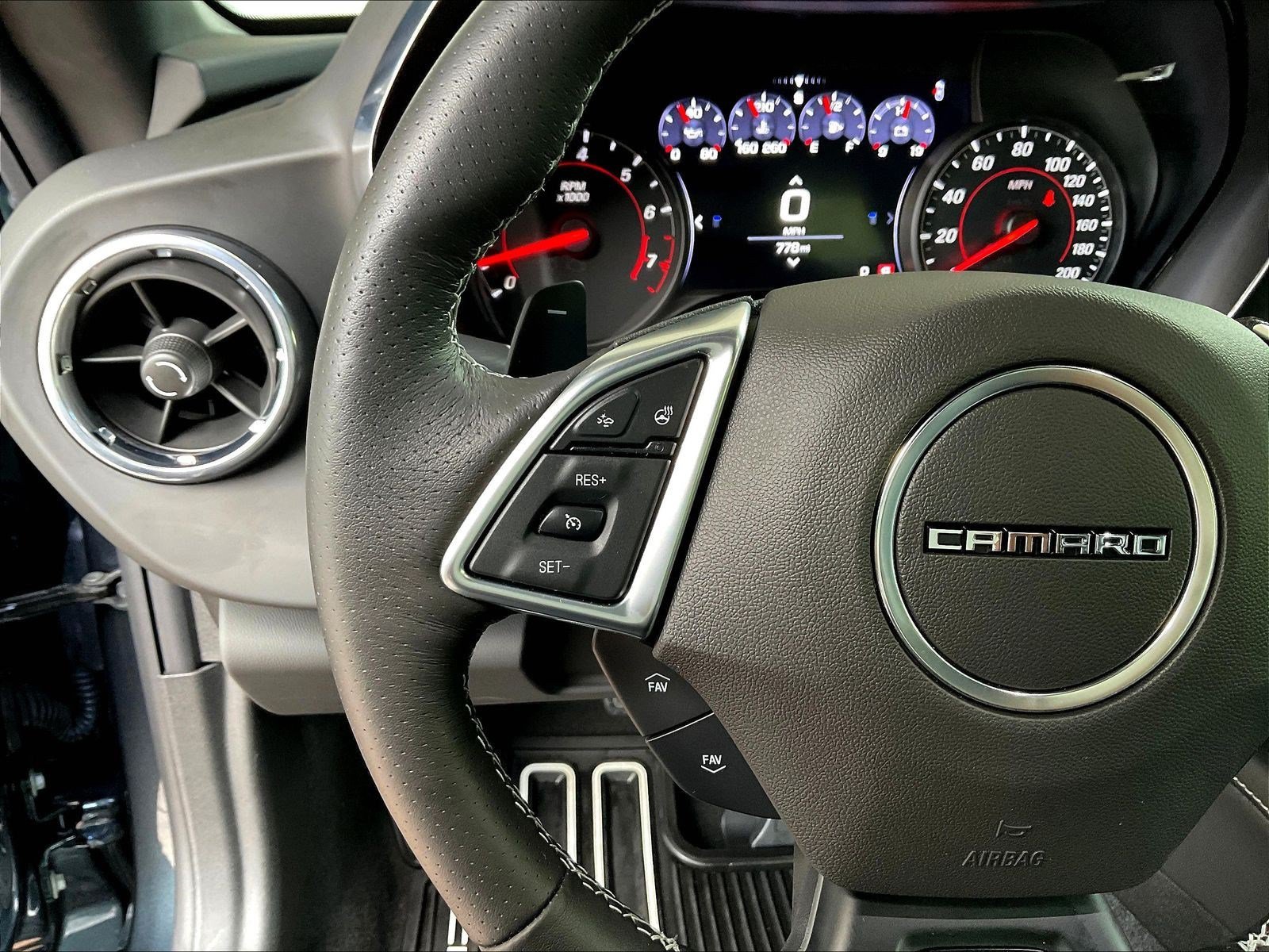 Used 2019 Chevrolet Camaro SS RWD image 10