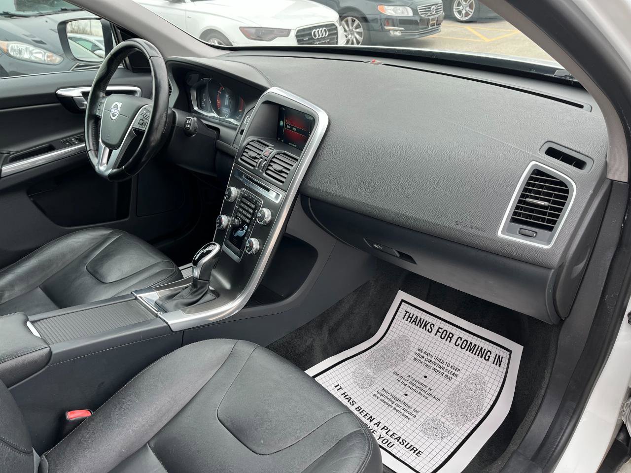 Used 2016 Volvo XC60 T5 Premier image 17
