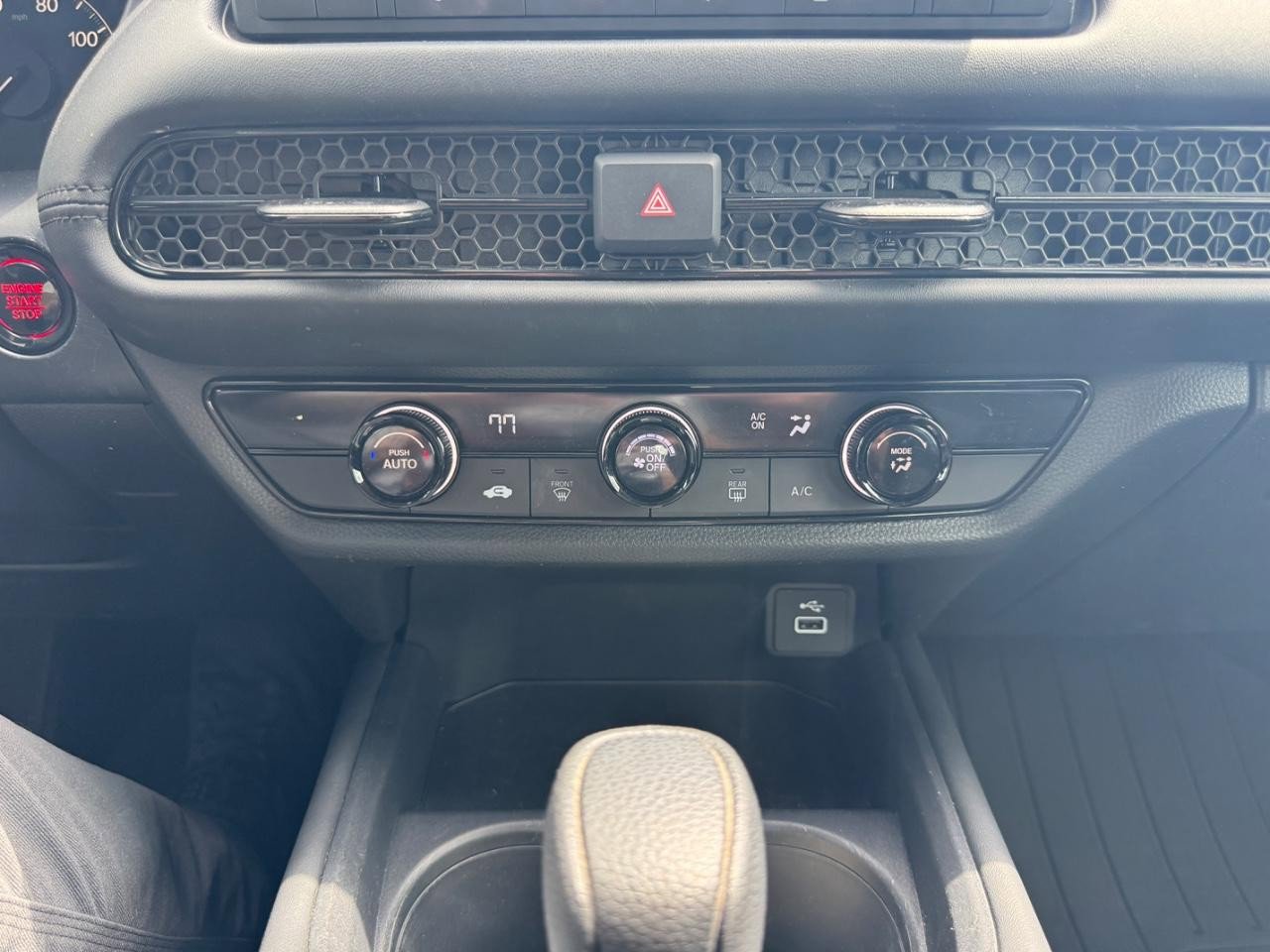 Used 2024 Honda HR-V LX image 26